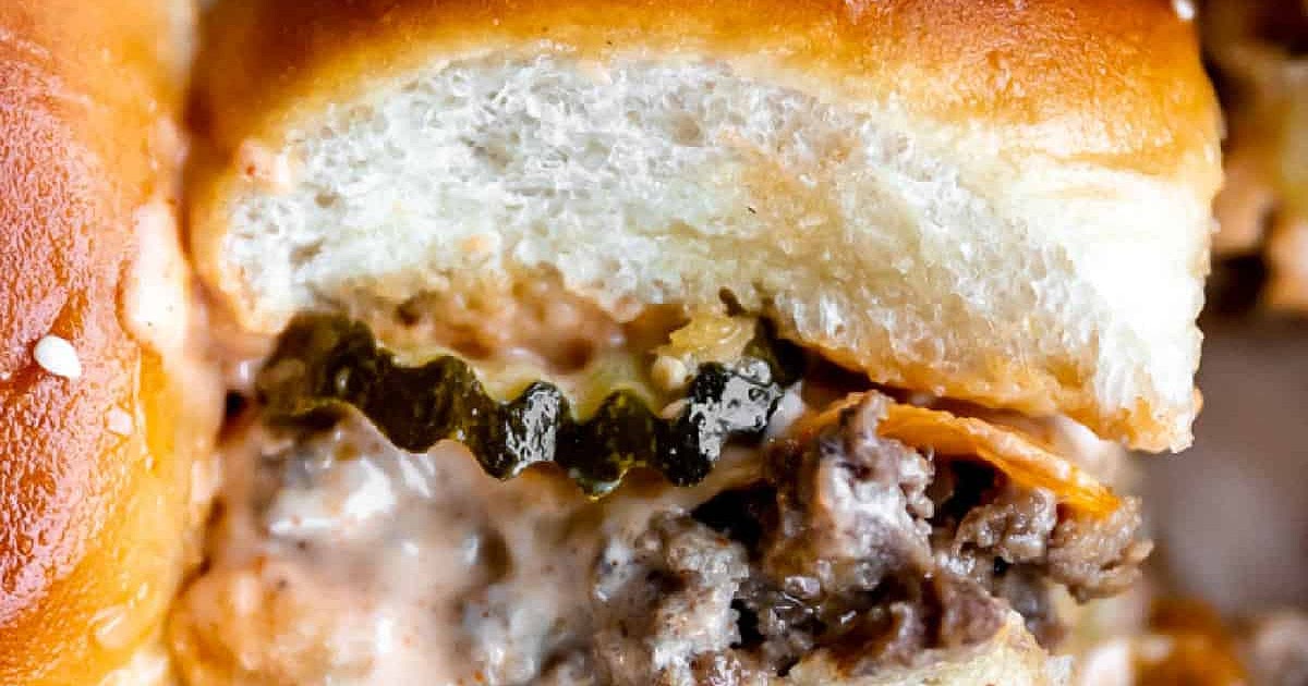 Cheeseburger Sliders with Hawaiian Rolls Recipe | Samsung Food App