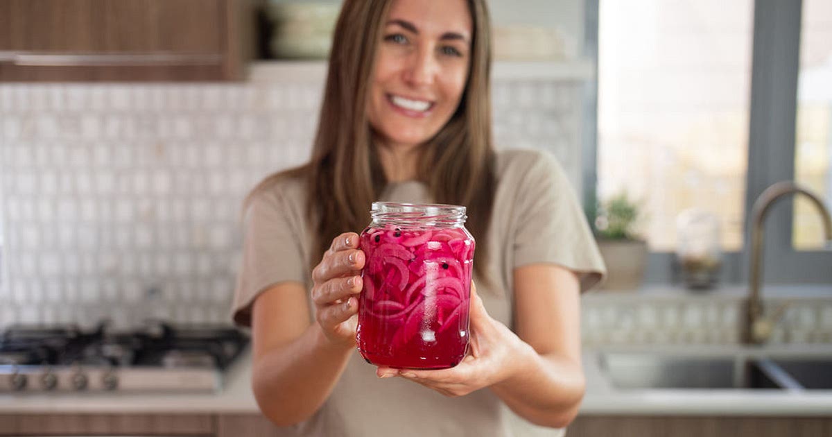 EASY PICKLED RED ONIONS Recipe | Samsung Food App