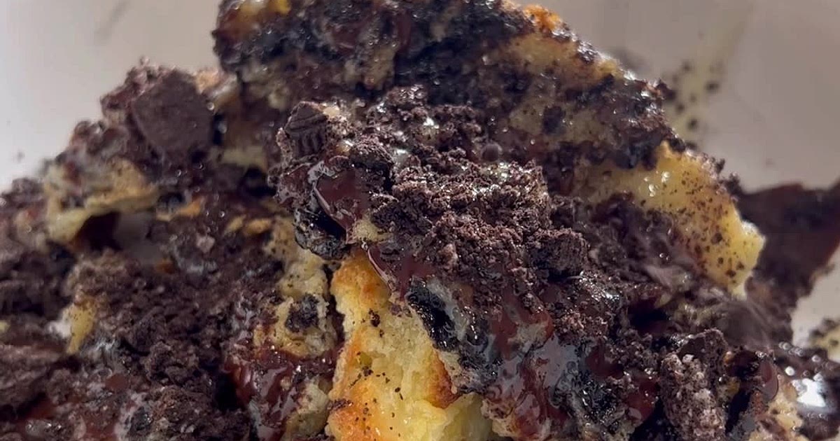 Cookies and Cream Bread Pudding Recipe | Samsung Food App