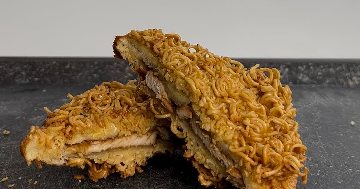 Chicken instant noodles sandwich Recipe | Samsung Food App