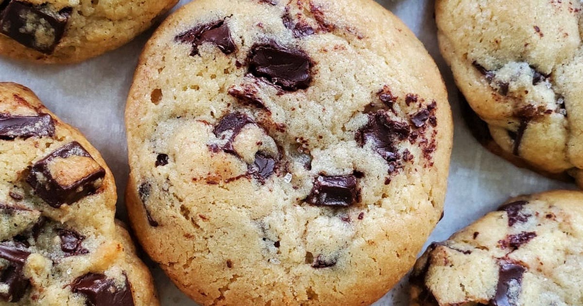 Classic Chocolate Chip Cookies Recipe | Samsung Food App