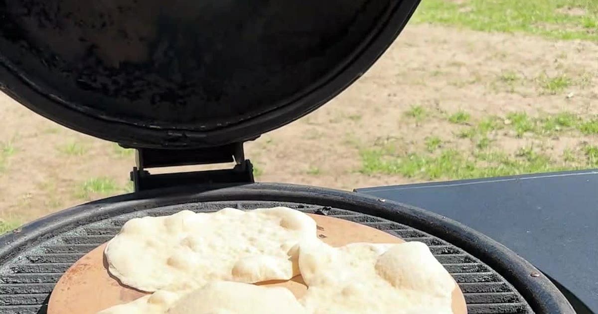 Homemade Pita Bread Recipe | Samsung Food App