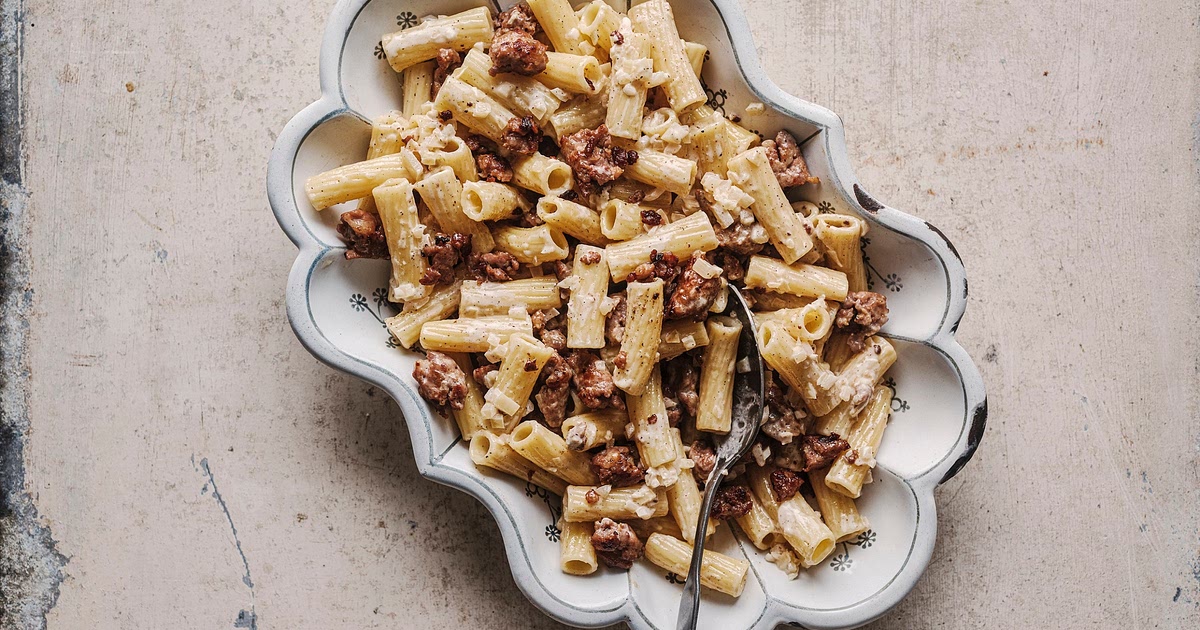 Pasta alla Norcina (creamy sausage pasta) recipe Recipe | Samsung Food App