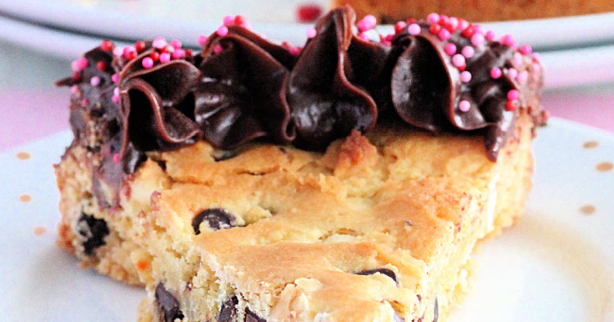 Chocolate Chip Cookie Cake Recipe | Samsung Food App