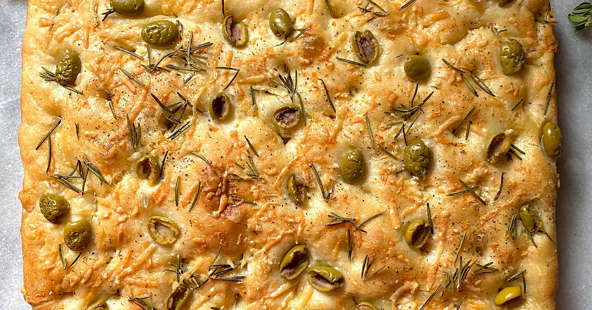 Parmesan, Rosemary, and Olive Focaccia Recipe | Samsung Food App