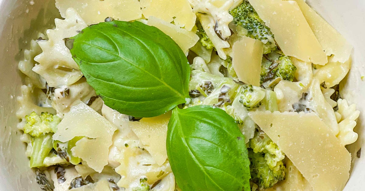 Spinach artichoke chicken pasta Recipe | Samsung Food App