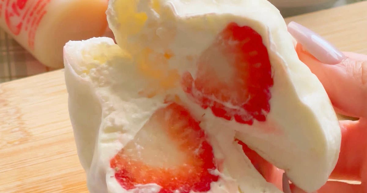 Rice Paper Daifuku Mochi with Yakult Cream Recipe | Samsung Food App