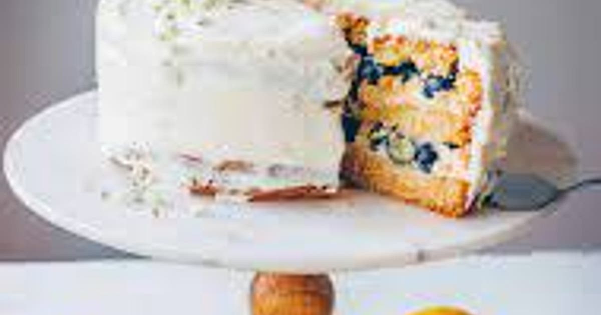 White Chocolate & Blueberry Cake Recipe | Samsung Food App