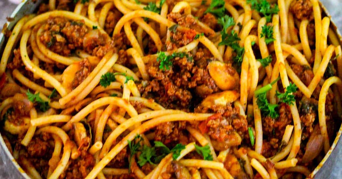 Mushrooms Beef Pasta Sauce Recipe | Samsung Food App