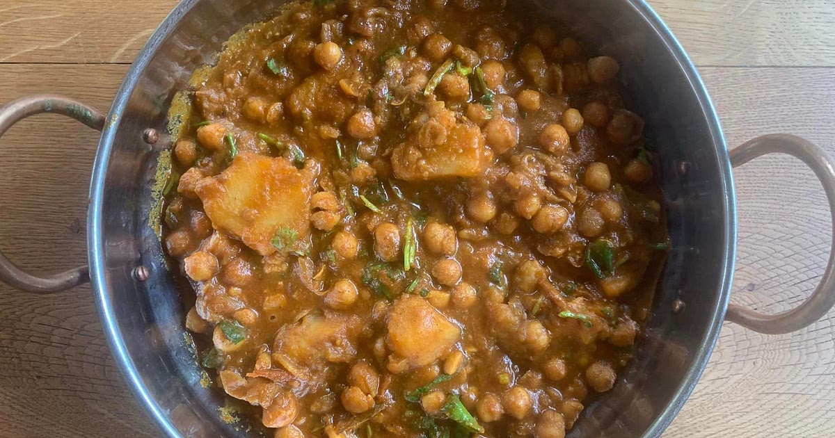 Aloo Cholay Recipe | Samsung Food App
