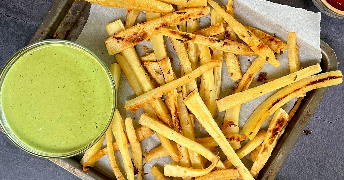 Rosemary Garlic Parsnip Fries (Air Fryer) Recipe | Samsung Food App