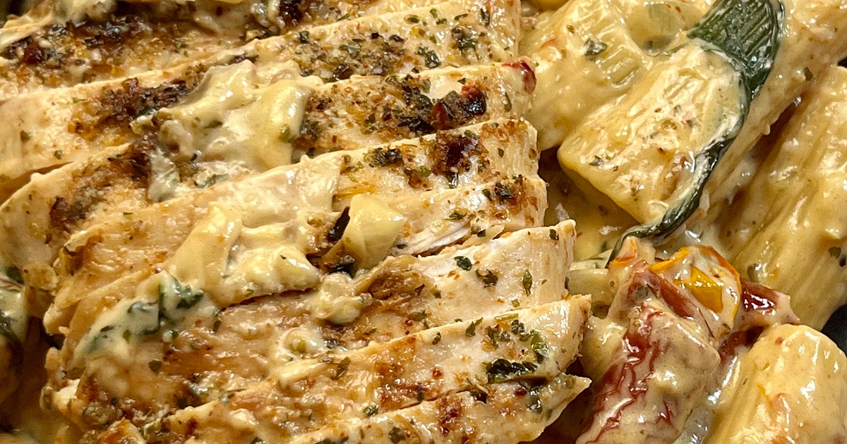 Creamy Spinach Chicken Pasta Recipe | Samsung Food App