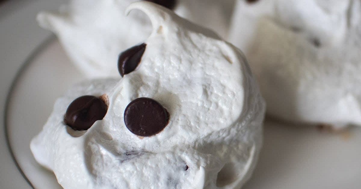 Surprise Cookies (Chocolate Chip Meringue Cookies) Recipe | Samsung Food App