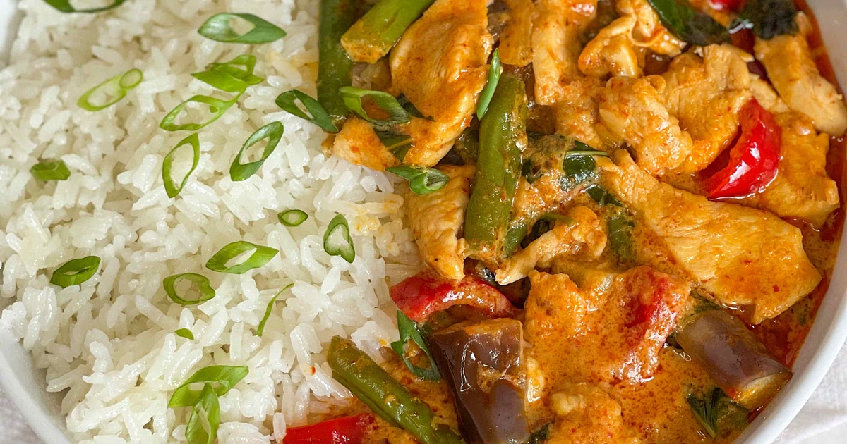 Red Chicken Coconut Curry   Recipe | Samsung Food App