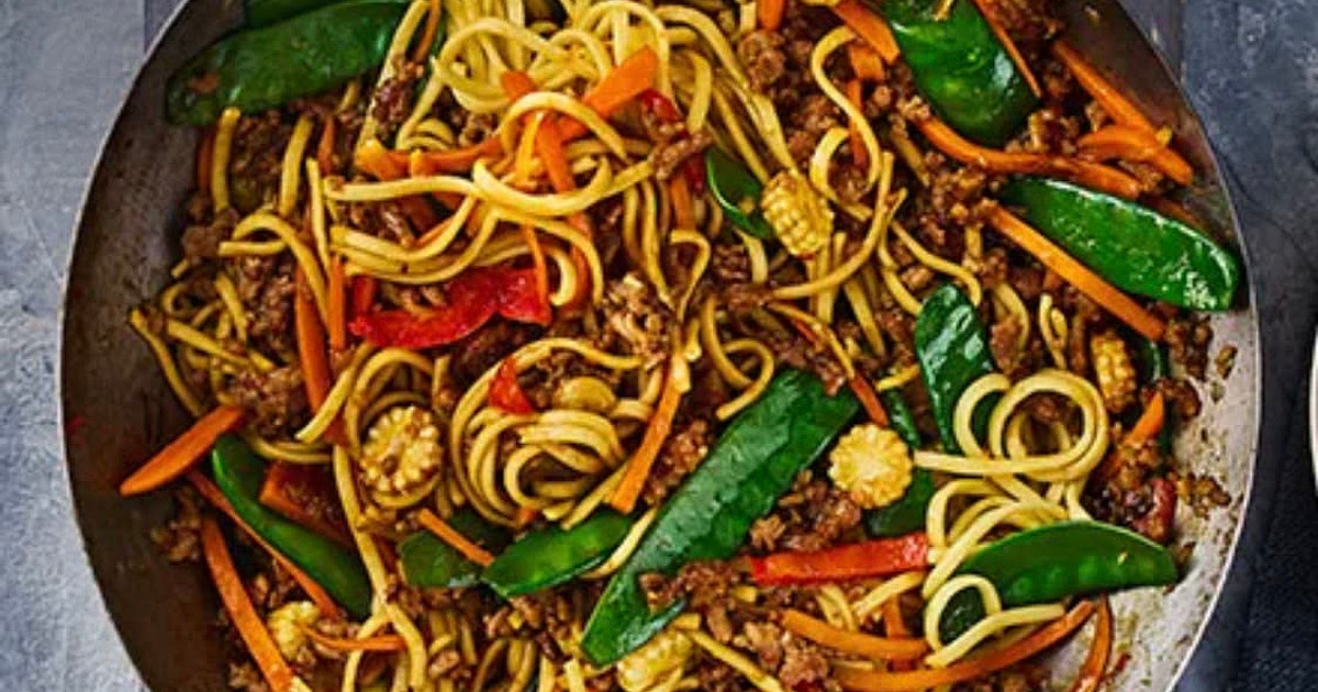 Pork noodle stir-fry Recipe | Samsung Food App