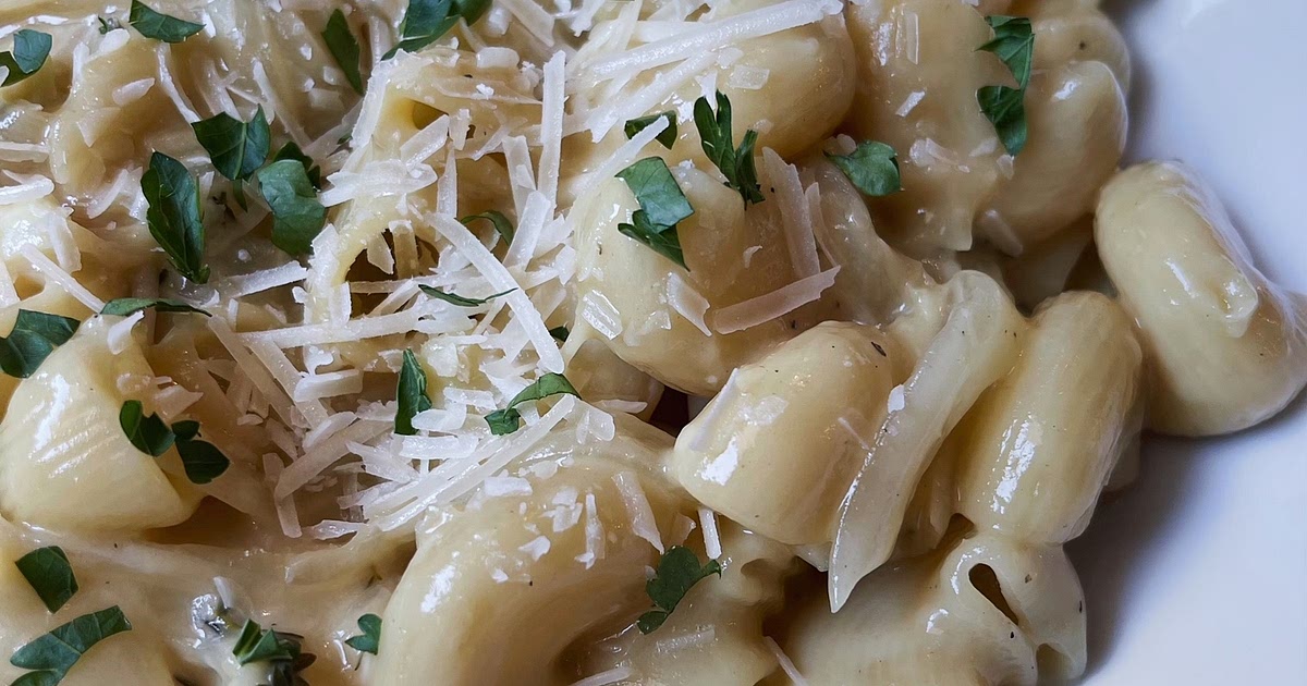 One Pot French Onion Pasta is Packed with Flavor Recipe | Samsung Food App