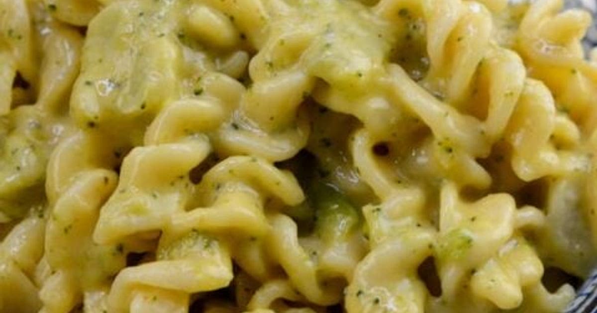 Instant Pot Broccoli & Cheddar Pasta Recipe | Samsung Food App