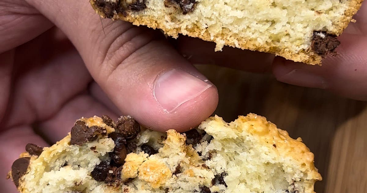 Chocolate Chip Muffins Recipe | Samsung Food App