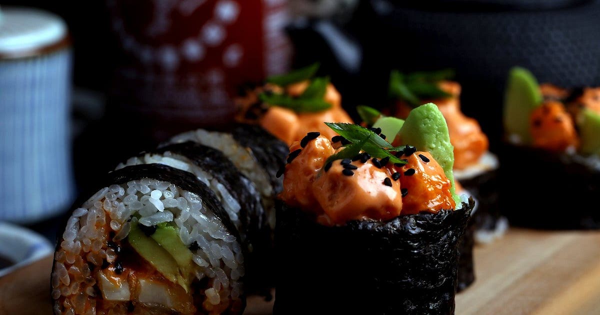Vegan Dynamite Rolls Recipe | Samsung Food App