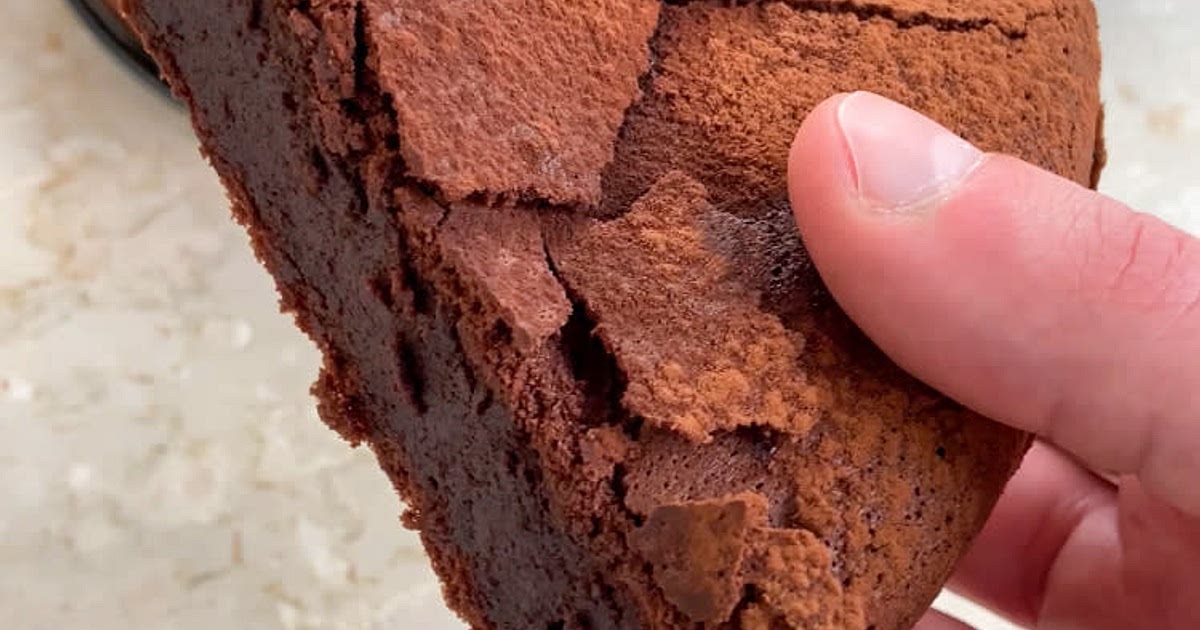 FLOURLESS CHOCOLATE CAKE Recipe | Samsung Food App