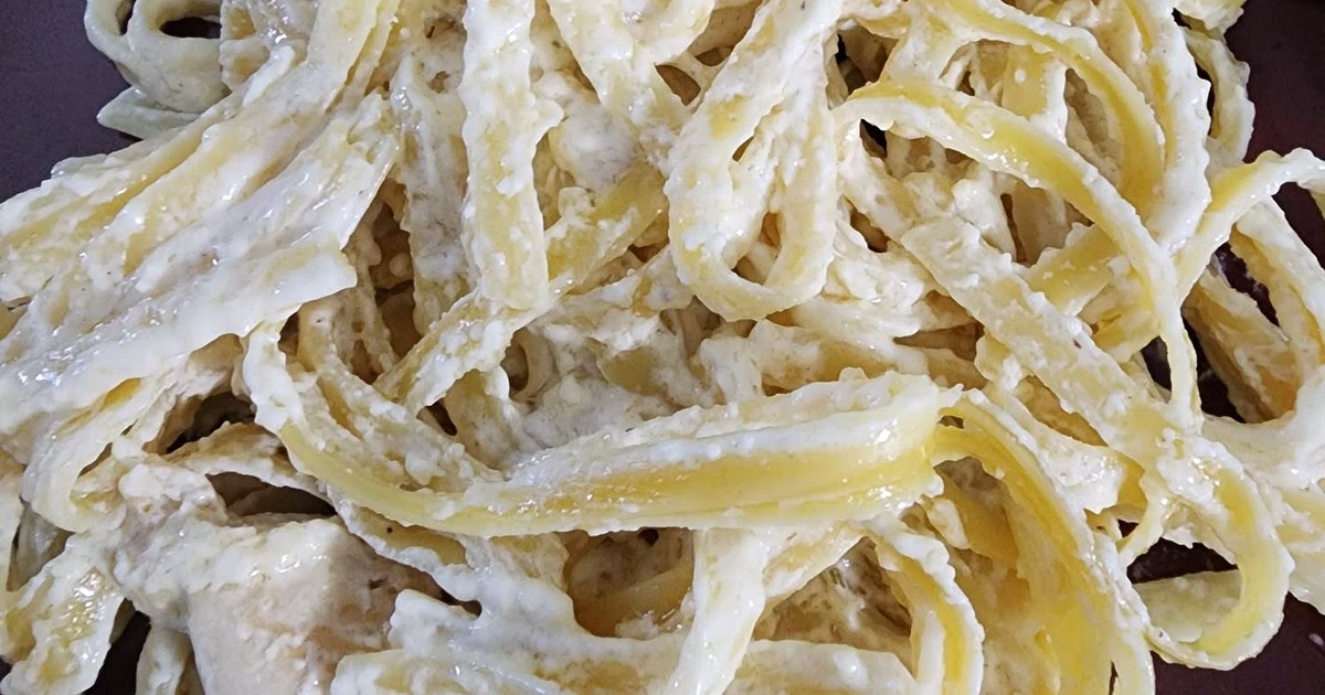 Chicken Fettuccine Alfredo Recipe | Samsung Food App
