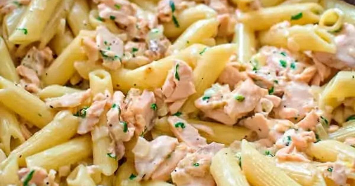 Creamy Salmon Pasta Recipe | Samsung Food App