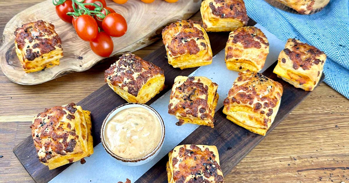 Tomato Pesto Mozzarella Bites Recipe | Samsung Food App