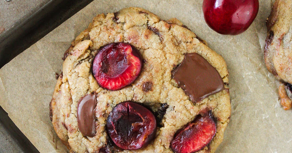 Cherry Dark Chocolate Cookies Recipe | Samsung Food App