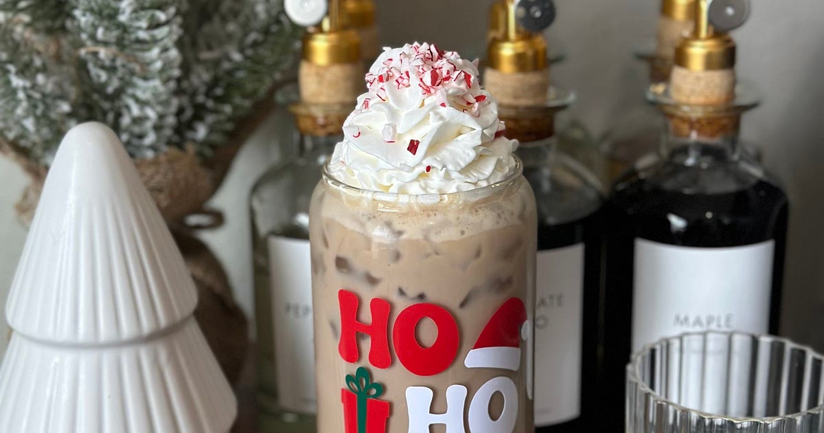 Peppermint Oreo Iced Latte Recipe | Samsung Food App