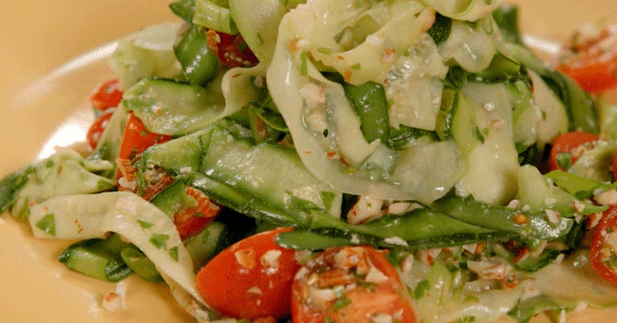 Zucchini Noodles With Gremolata Recipe | Samsung Food App