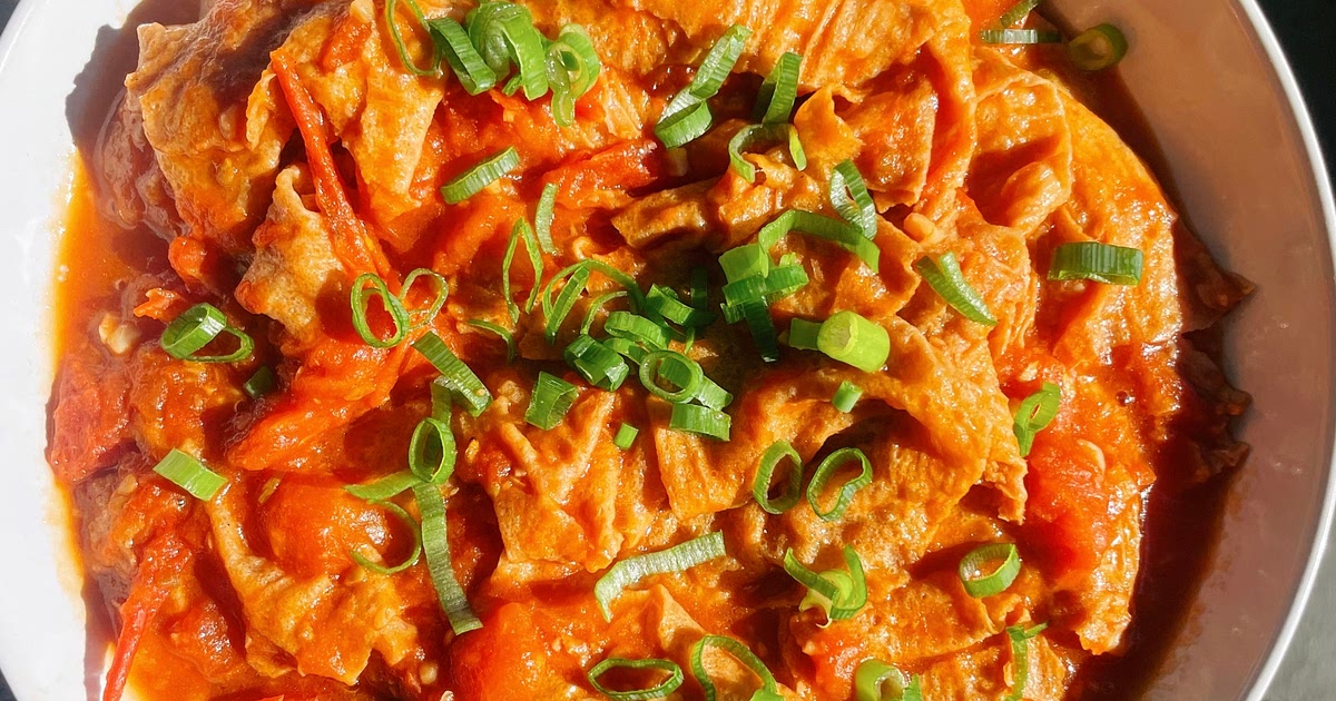 Vegan Chinese Tomato and 'Egg' Stir Fry Recipe | Samsung Food App