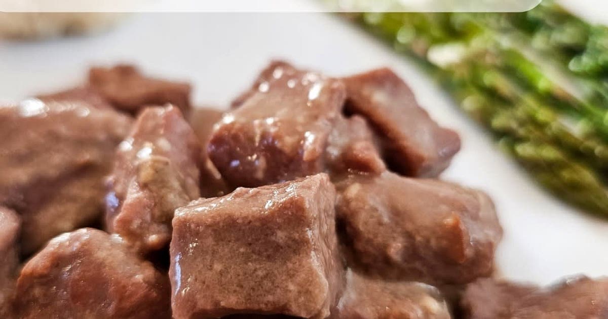 Beef Burgundy (Crockpot Beef Tips) Recipe | Samsung Food App