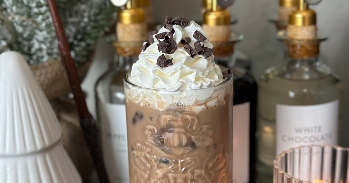 Hogwarts Express Iced Pumpkin Mocha Recipe | Samsung Food App
