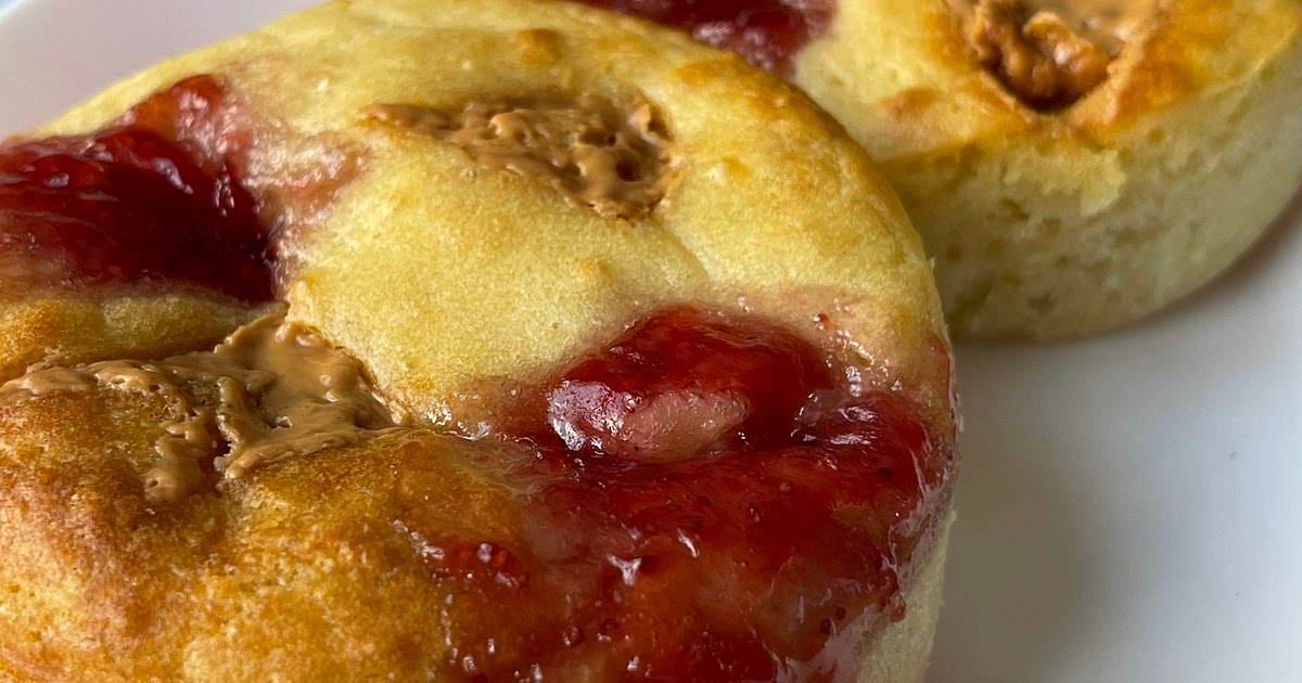 Fluffy Peanut butter and Jelly Baked Pancakes Recipe | Samsung Food App