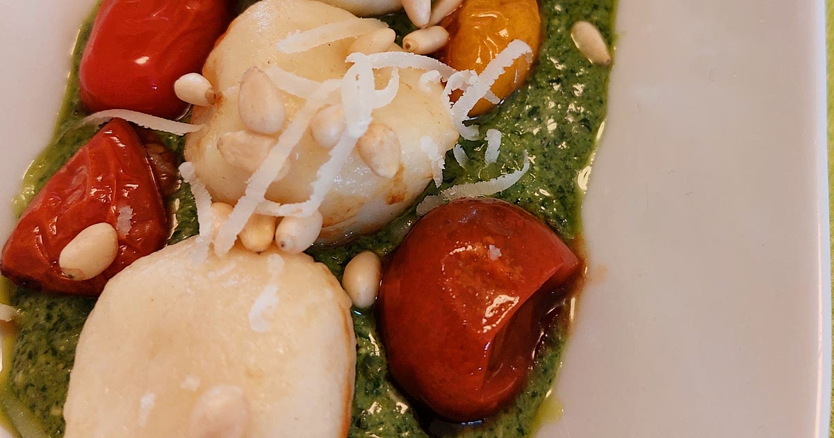 Ricotta gnocchi - Rucola and basil pesto, and cherry tomatoes Recipe | Samsung Food App