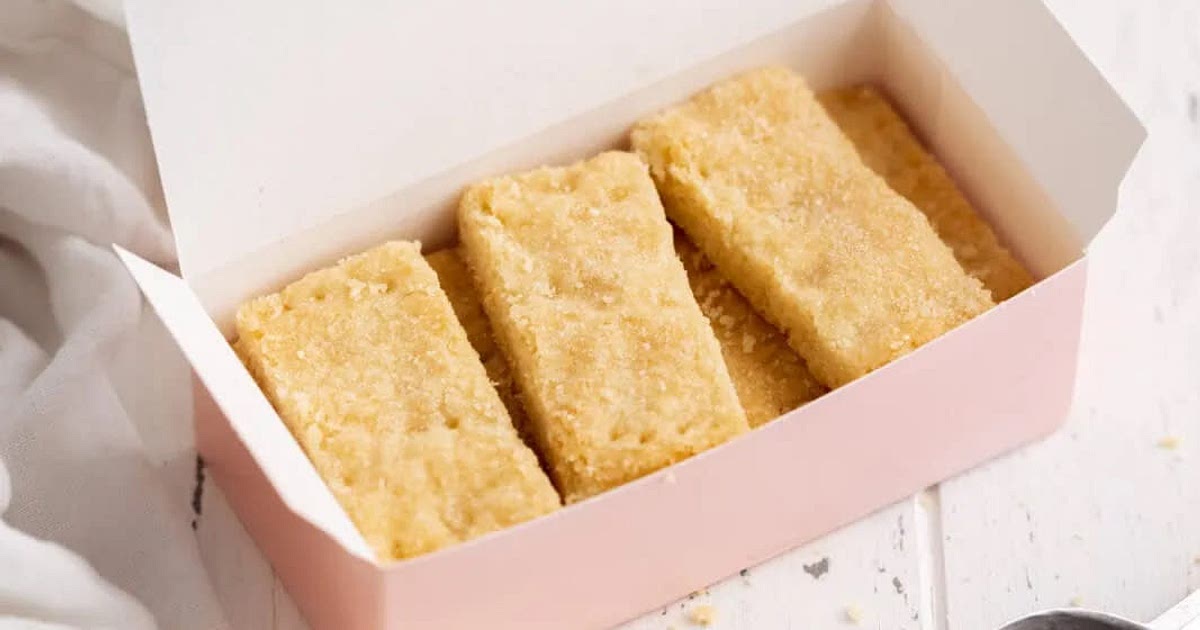 Ted lasso shortbread bars Recipe | Samsung Food App