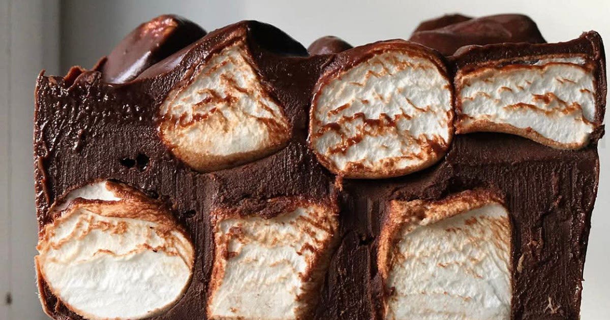 Peanut Butter Marshmallow Squares Recipe | Samsung Food App