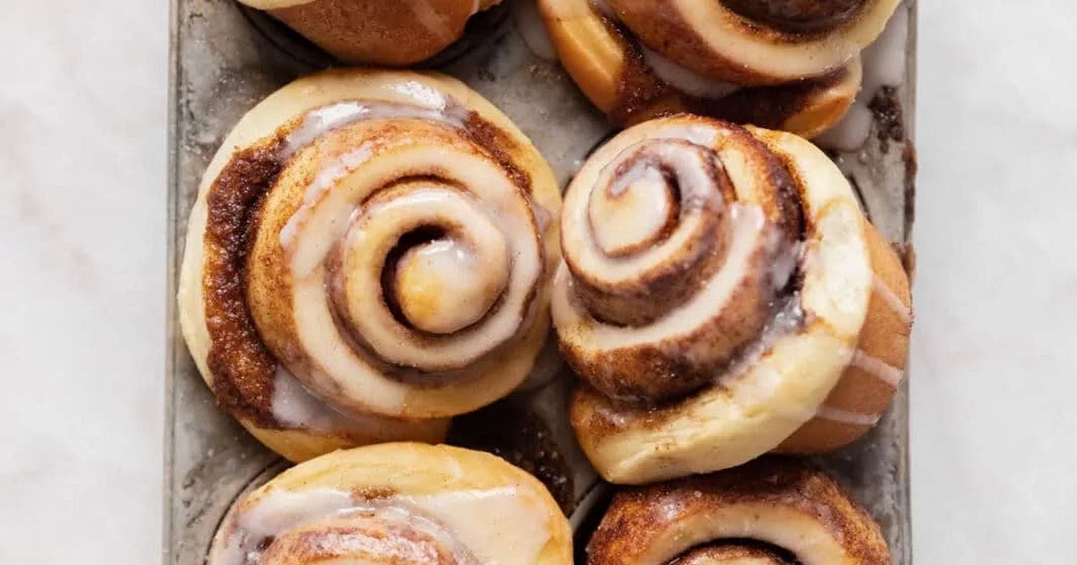 Cinnamon roll muffins Recipe | Samsung Food App