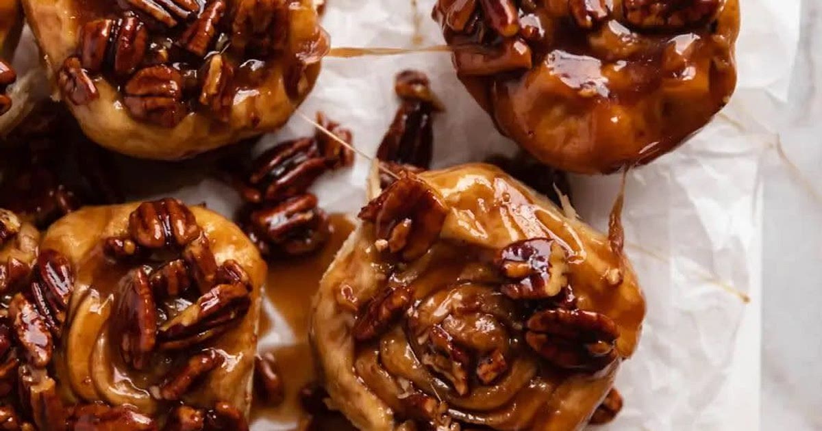 Caramel pecan sticky buns Recipe | Samsung Food App