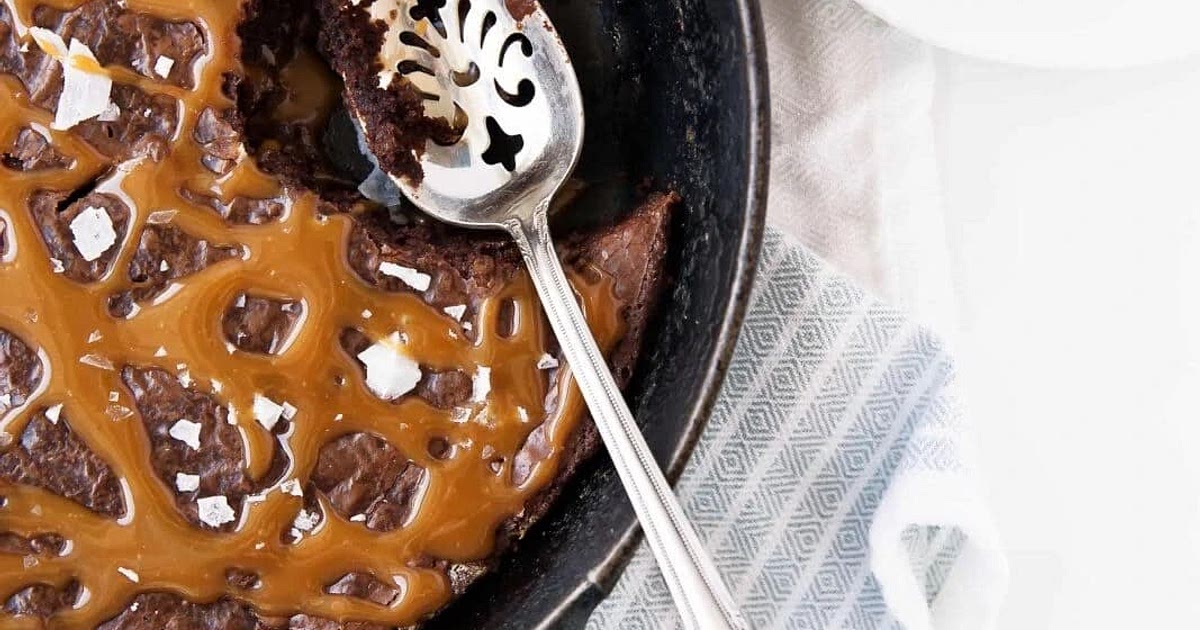 Salted caramel skillet brownie Recipe | Samsung Food App