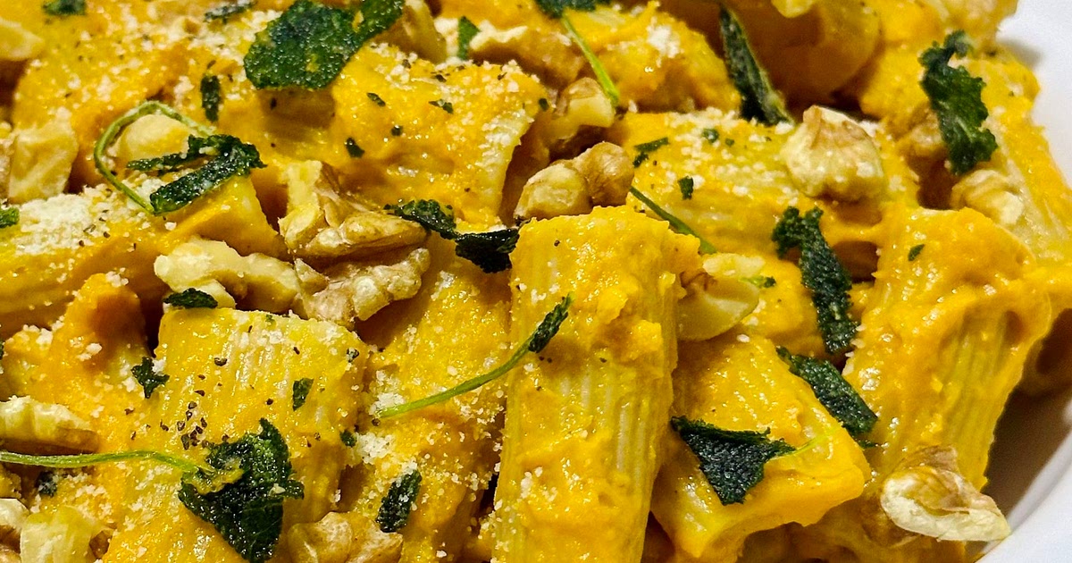 Pumpkin Rigatoni with Walnuts and Crispy Sage Recipe | Samsung Food App