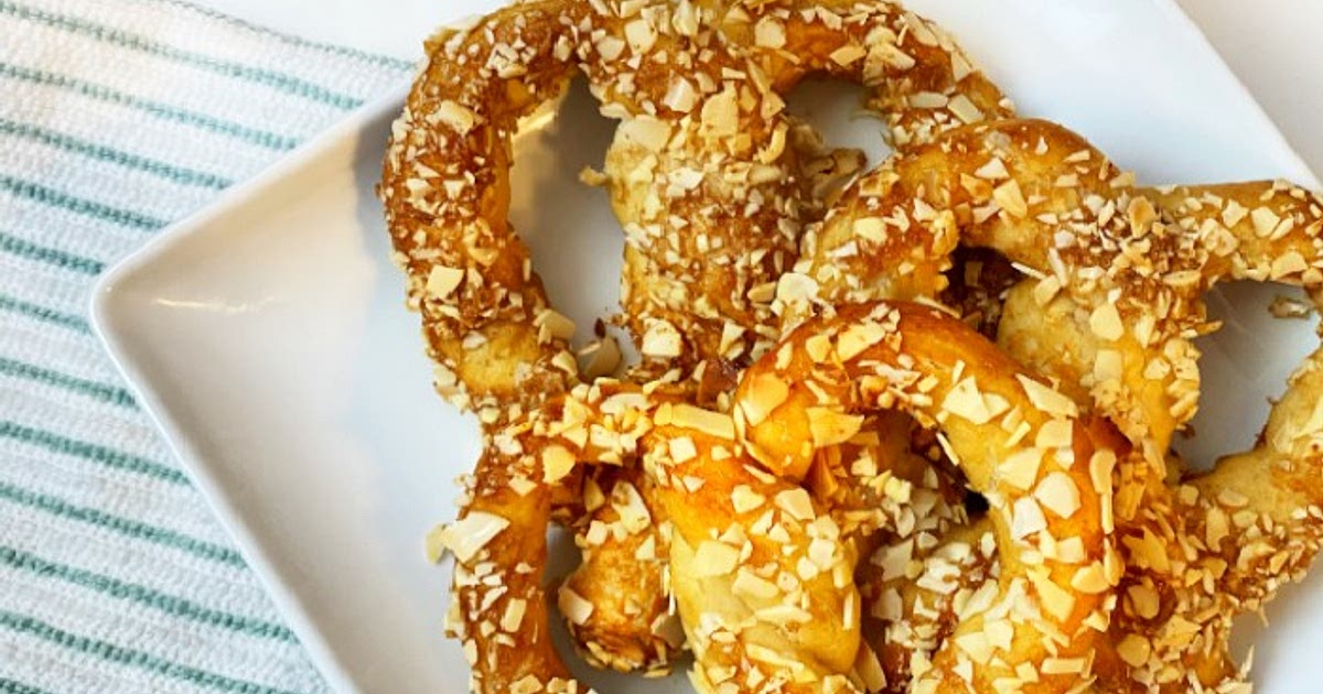 Sweet Almond Pretzel Recipe | Samsung Food App