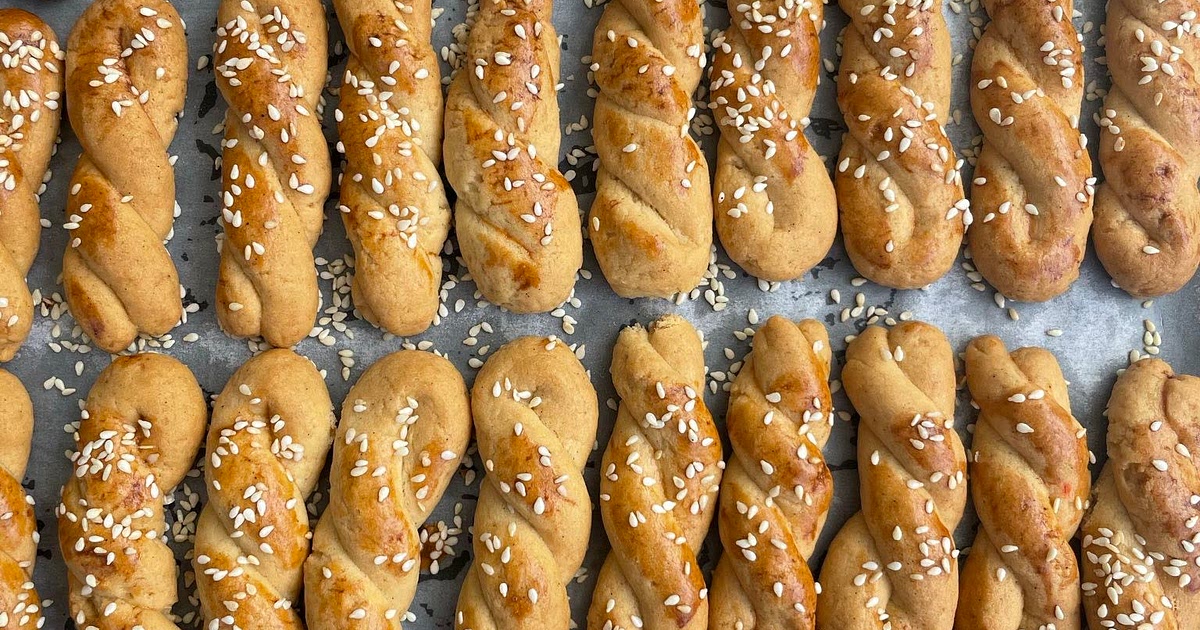 Koulourakia (Greek Easter Biscuits) Recipe | Samsung Food App
