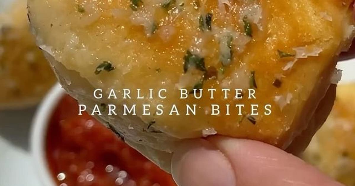 Garlic Butter Parmesan Bites Recipe | Samsung Food App
