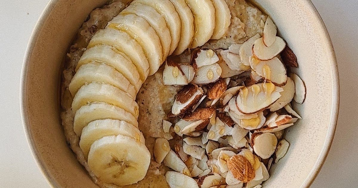 Banana Date Blended Oatmeal Recipe | Samsung Food App