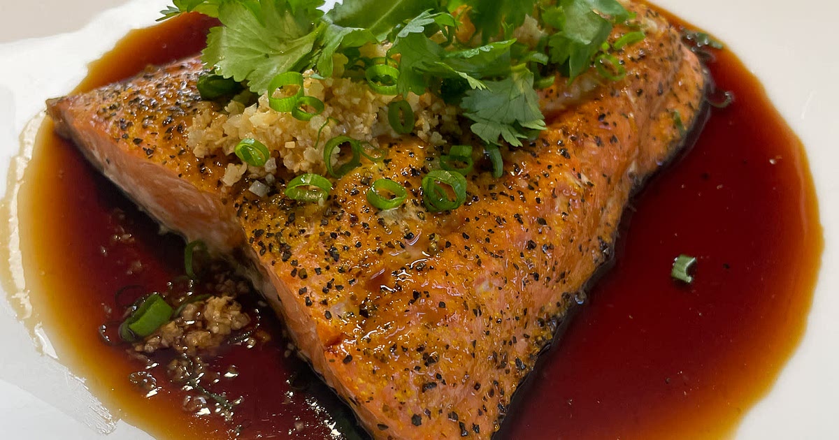 10 Minute Baked Lemon Pepper Salmon Recipe | Samsung Food App