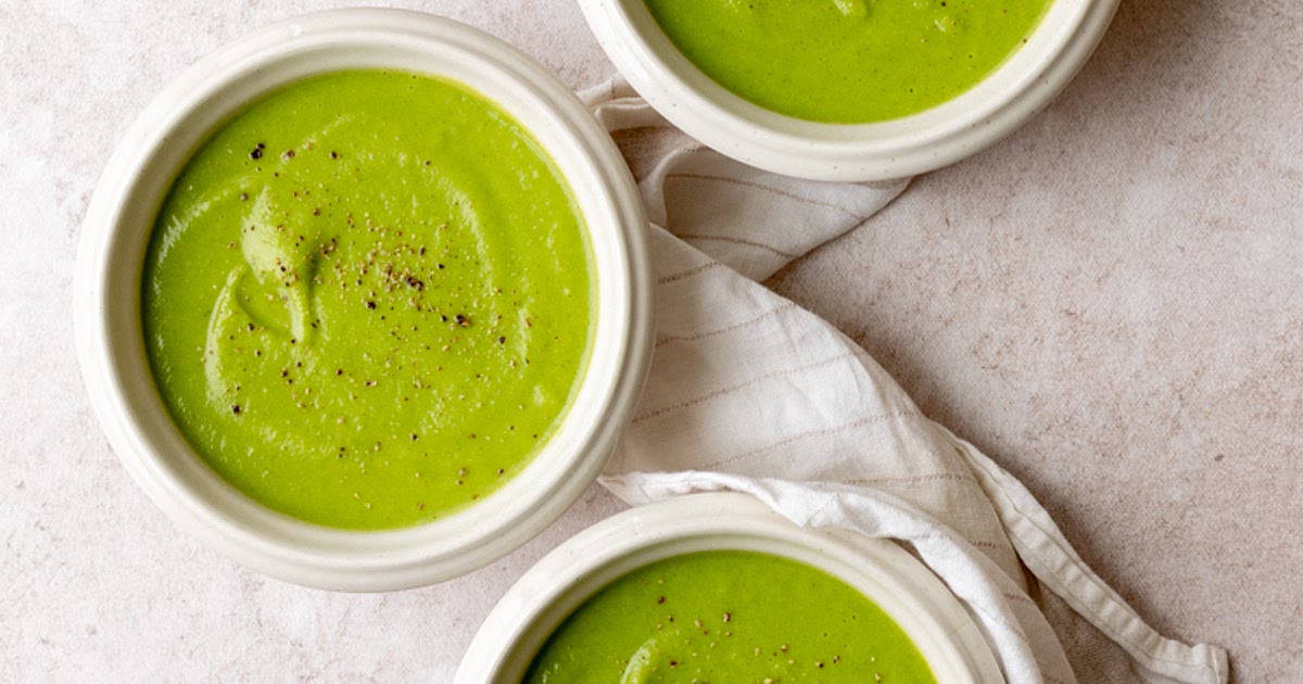 Creamy Vegan Cauliflower & Kale Soup Recipe | Samsung Food App