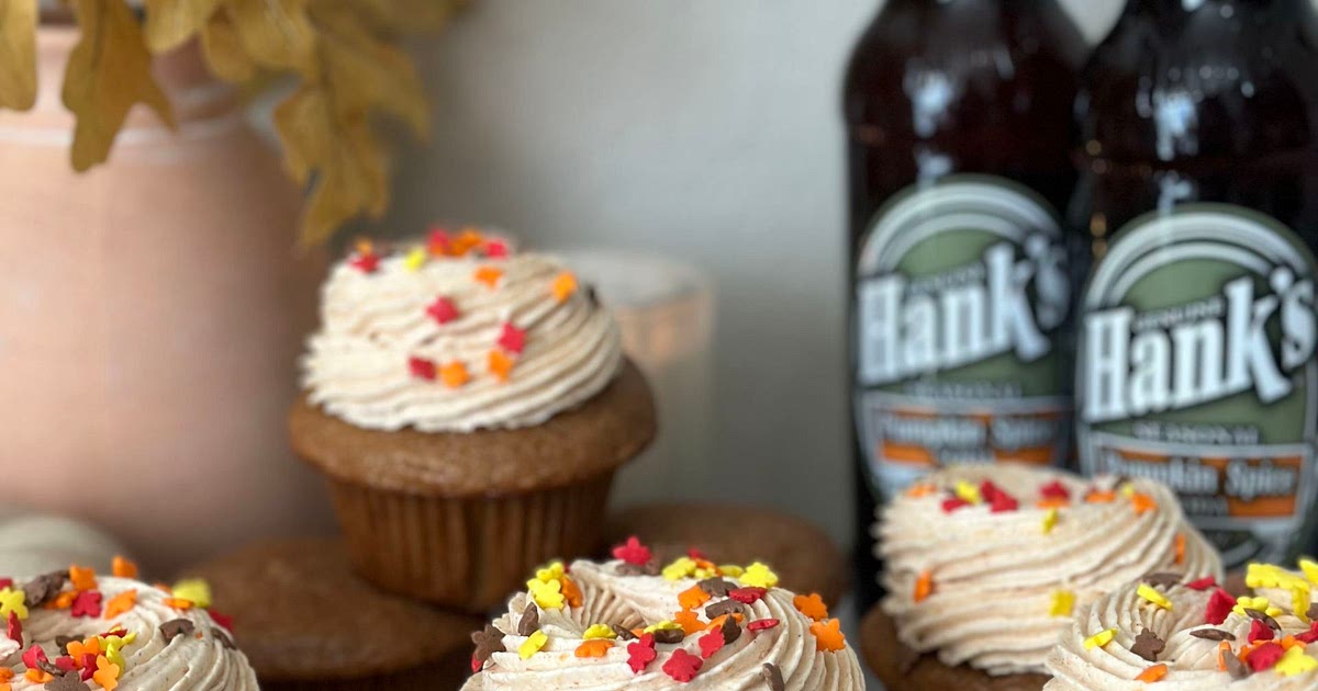 Hank’s Pumpkin Spice Cupcakes Recipe | Samsung Food App