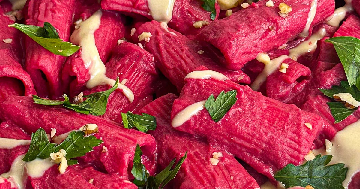 Pink Butter Beans & Beetroot Pasta Recipe | Samsung Food App