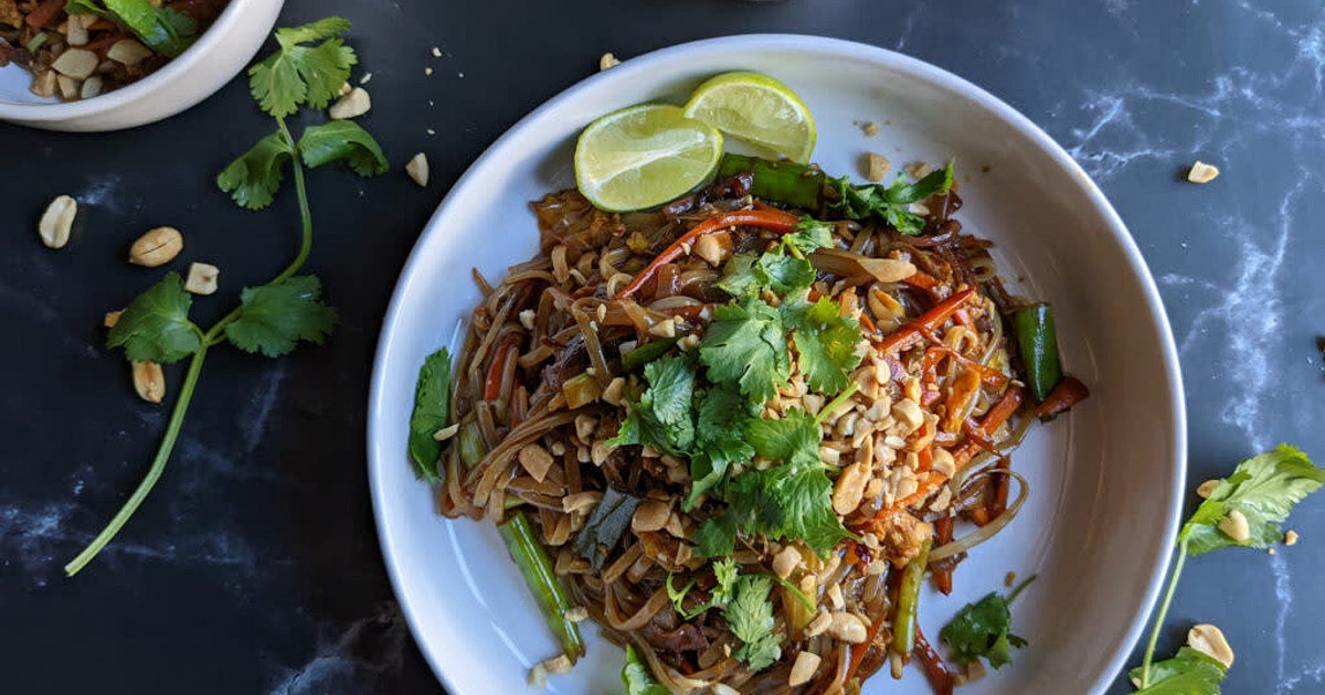 Vegetarian Pad Thai Recipe | Samsung Food App